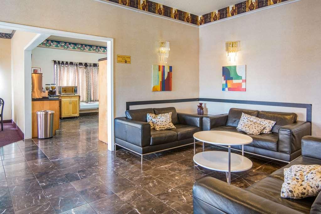 Econo Lodge Inn & Suites Sweetwater I-20 Интерьер фото
