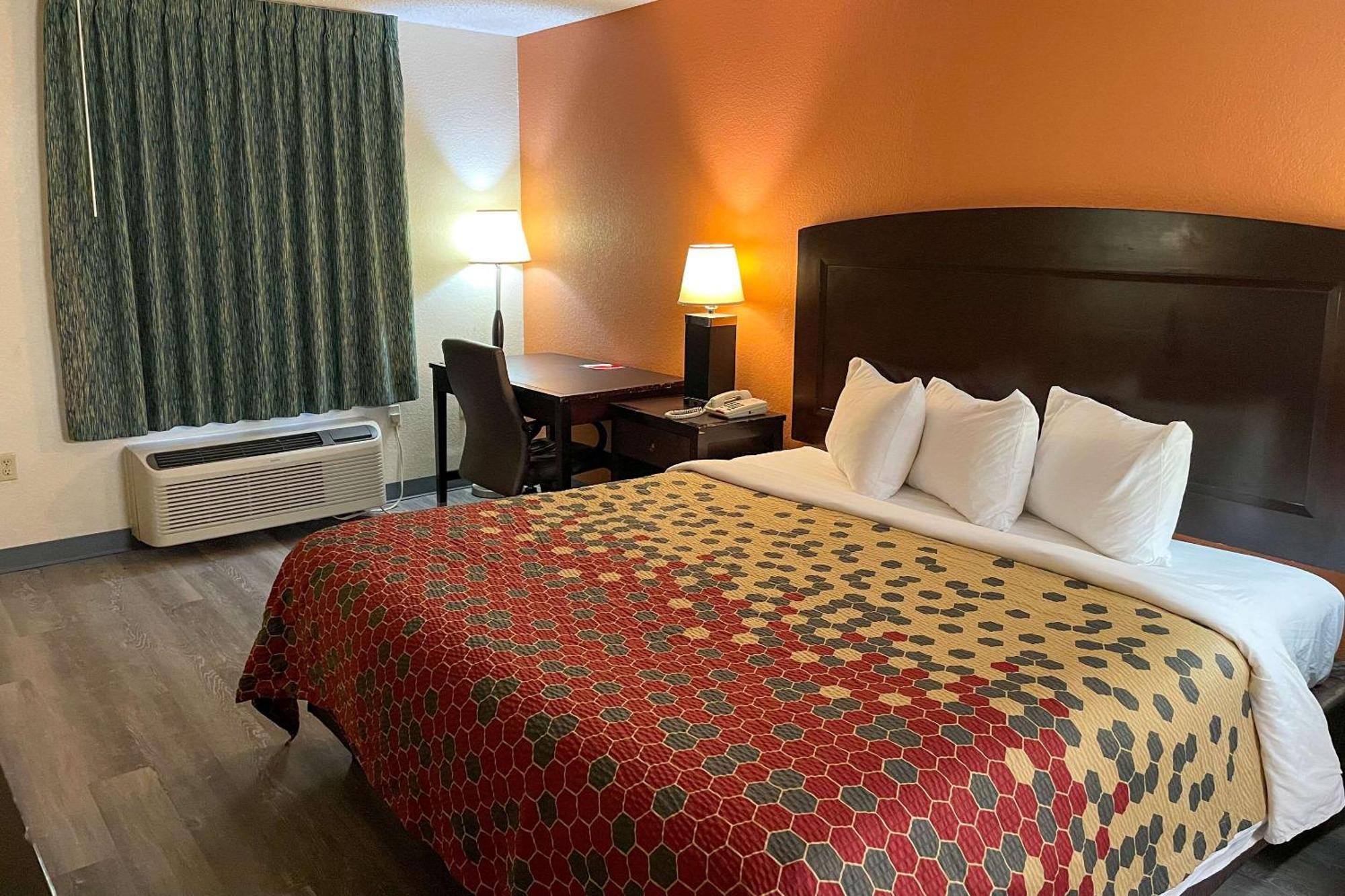 Econo Lodge Inn & Suites Sweetwater I-20 Экстерьер фото